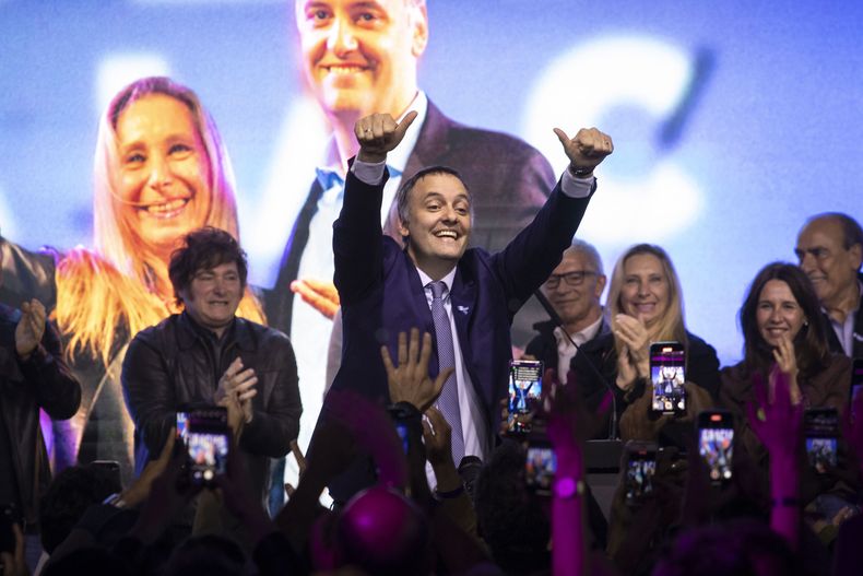Adorni se lleva la Ciudad, el PRO pierde el alma y el peronismo busca forma
