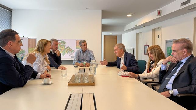 Randazzo, Monzó, Stolbizer y Danya Tavela, la mesa bonaerense de Provincias Unidas, con Juan Schiaretti&nbsp;