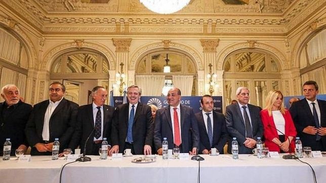 la uia, de la foto de la ilusion al desencanto y el pedido de cambios