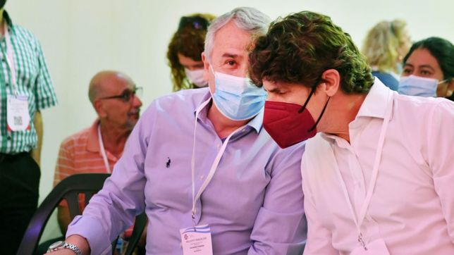 impuesto a la fuga mata grieta radical: morales y lousteau, en contra