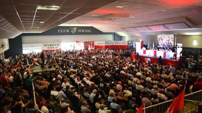 quien se queda con mas convencionales, la otra pelea abierta entre abad y posse