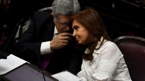 Dos bloques albertistas en el Senado, única certeza entre las indefiniciones