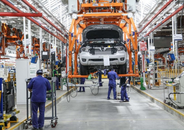 Importaciones: autopartistas denuncian que automotrices traen todo de China
