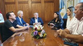 Losada, Javkin y el socialismo, una foto con olor a interna en la oposición