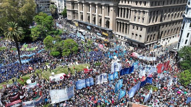 Marcha contra el gobierno de Javier Milei