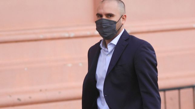 guzman, en el juego de la oca: retrocede a ministro de deuda