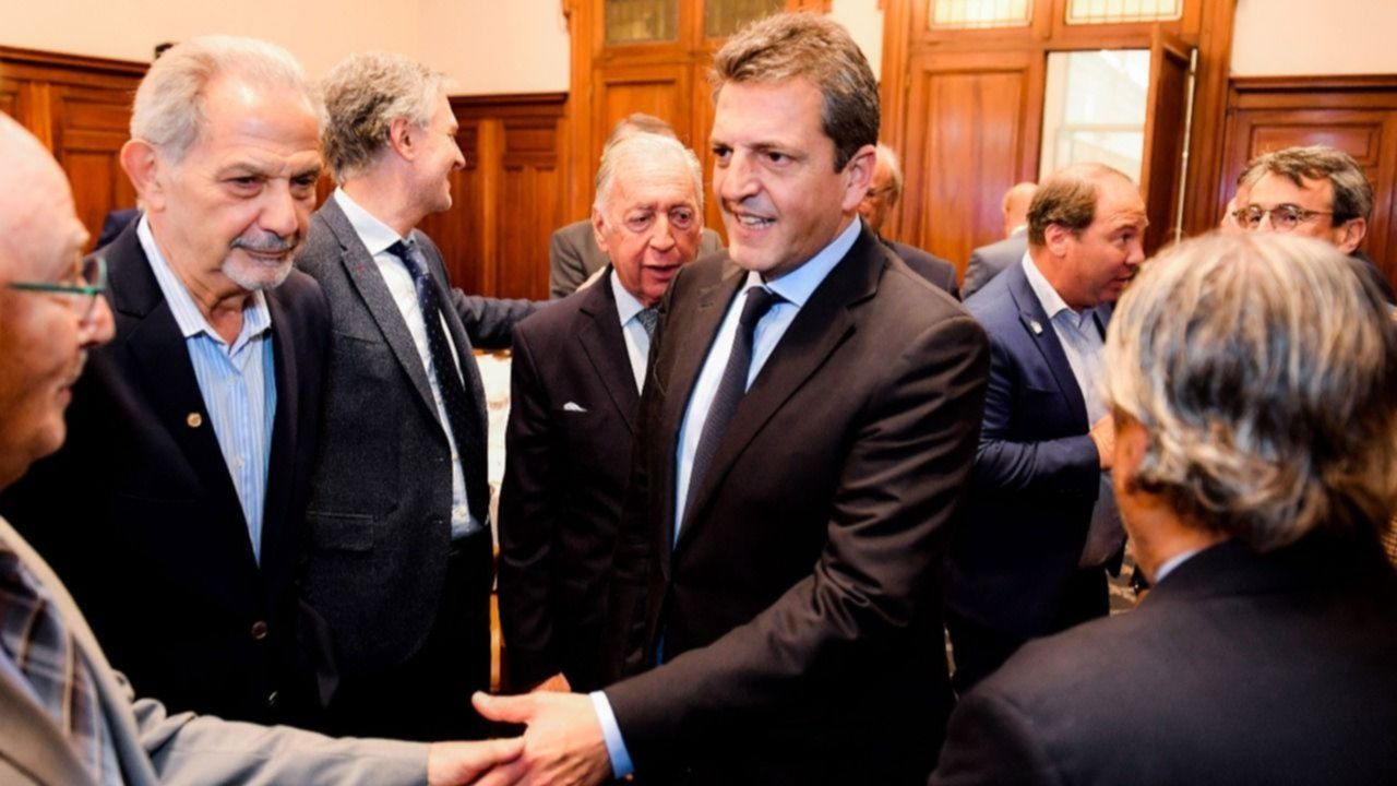 El Círculo Rojo, en alerta y movilización por la presión de CFK a Massa