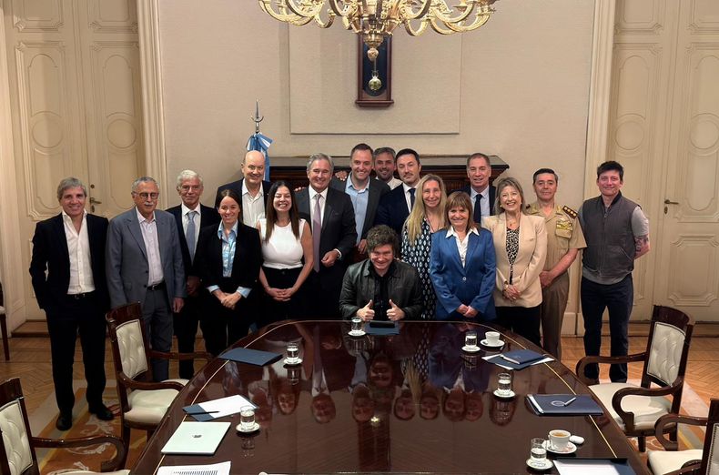 Javier Milei reunió a su gabinete en Casa Rosada.