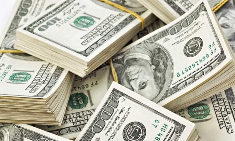 El dólar se escapa, y evidencia la desconfianza del mercado en el plan económico.&nbsp;
