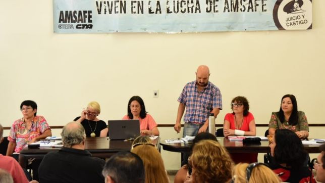 malas noticias desde santa fe: hay paro docente y no empiezan las clases