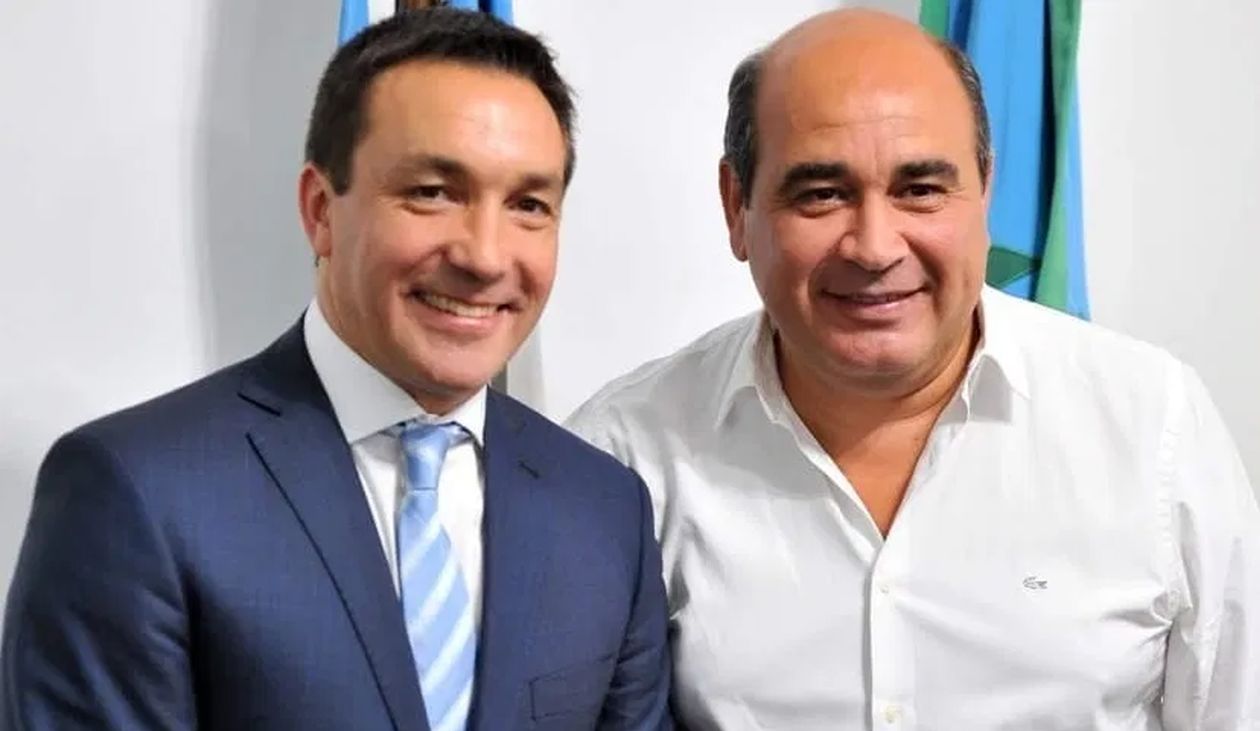 Andrés Watson junto a Christian Rodríguez, secretario general de Gestión Pública de Florencio Varela