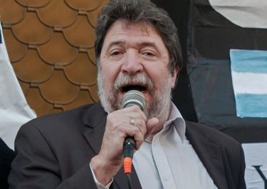 Un crujido a la izquierda: Lozano se va del Nación y le pega a Massa