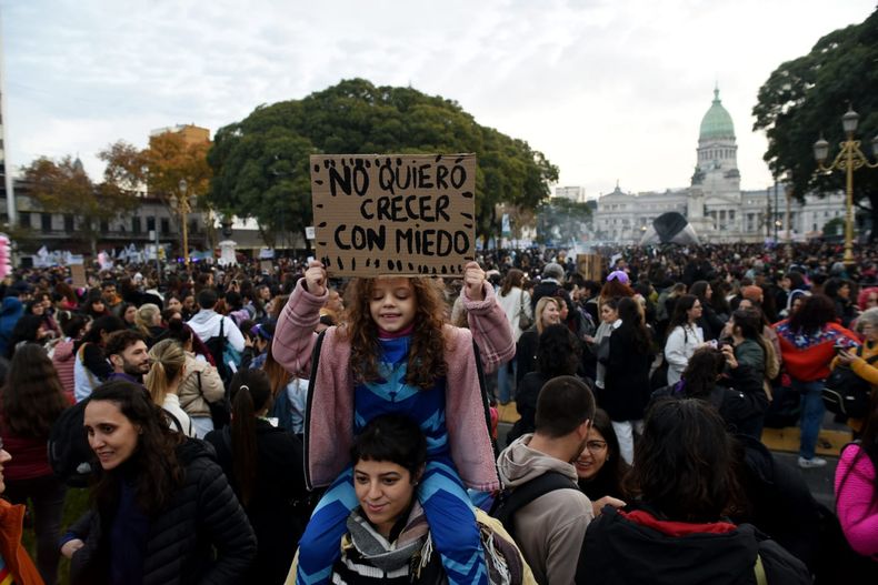 Marcha del Ni una menos frente al Congreso.&nbsp;