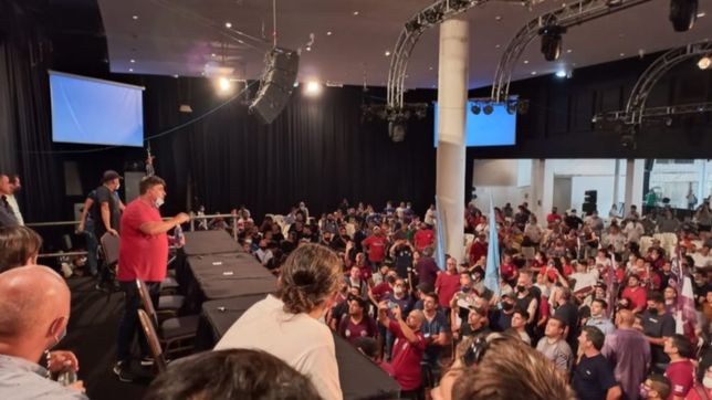 escandalo en parque norte: la oposicion le saboteo la asamblea anual a cavalieri