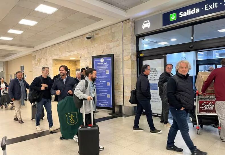 El presidente de Uruguay, Luis Lacalle Pou, llegó a Bariloche.