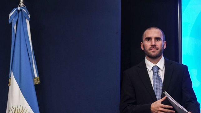 funcionarios de economia van a diputados a explicar la letra chica del proyecto