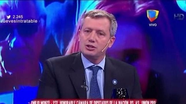 en las visperas del 8m, monzo dijo que vidal esta poniendo huevos