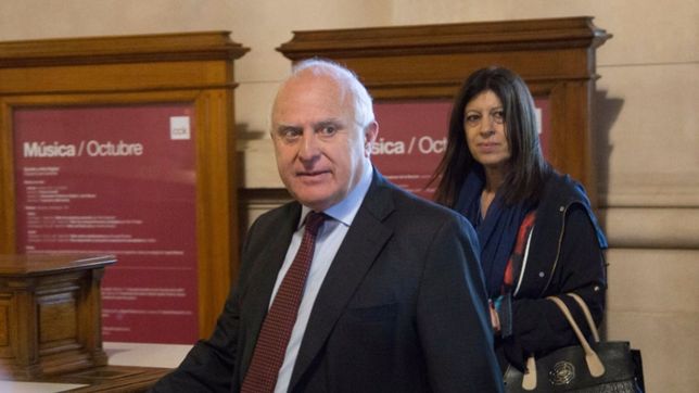 lifschitz:  el pais esta avanzando por un desfiladero peligroso