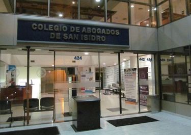 Abogados de San Isidro van a las urnas con dos listas en pugna