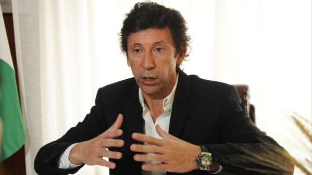 posse sigue agitando el libro de pases en la interna del radicalismo posse sigue agitando el libro de pases en la interna del radicalismo