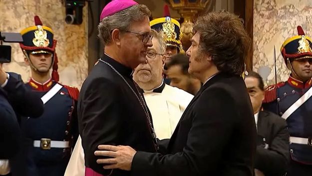 El saludo de Jorge García Cuerva al presidente Javier Milei El saludo de Jorge García Cuerva al presidente Javier Milei