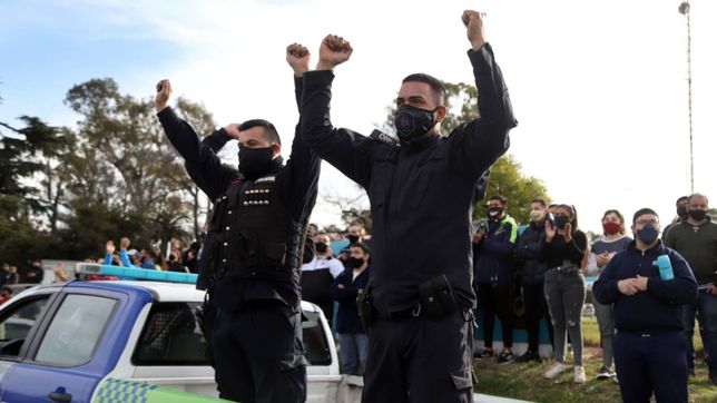 la amenaza azul que se le vino encima a kicillof