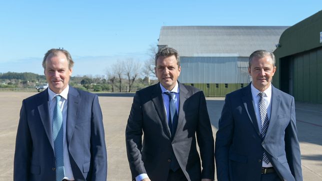 Gustavo Bordet, Sergio Massa y Adán Bahl. En Paraná, Entre Ríos.
