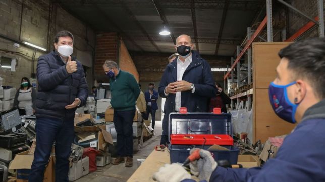 la cintura de perotti para tener una ley macrista sin el apoyo del peronismo