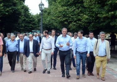 Es la economía: en rojo, intendentes opositores golpean la puerta de Kicillof