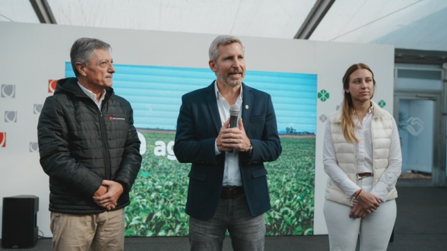 El gobernador Rogelio Frigerio lanza créditos para el sector productivo. El gobernador Rogelio Frigerio lanza créditos para el sector productivo.