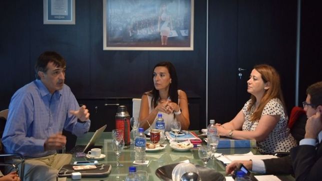 bullrich visito santiago del estero y finalizo su recorrido nacional