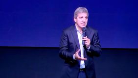 Toto Caputo se permitió un exabrupto contra quienes promueven una devaluación