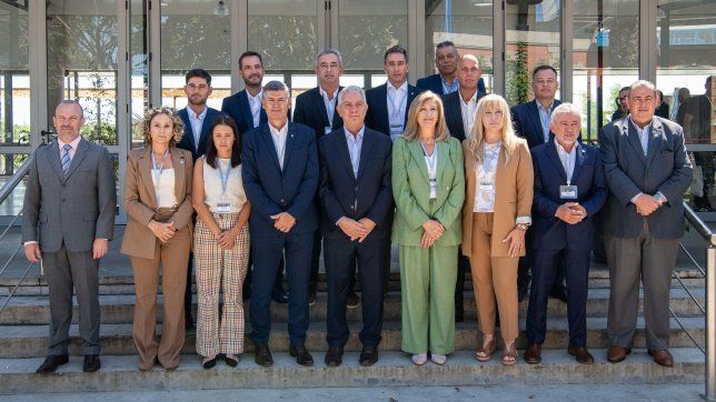 Intendentes en llamas: qué dice el documento que culpa a Milei por la asfixia financiera de los municipios