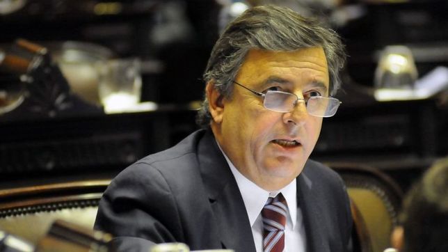 la oposicion pidio aplazar la sesion extraordinaria prevista para este miercoles