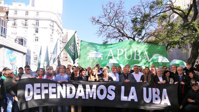 Universidades: los gremios se pintan la cara tras la paritaria fallida con el gobierno de Javier Milei