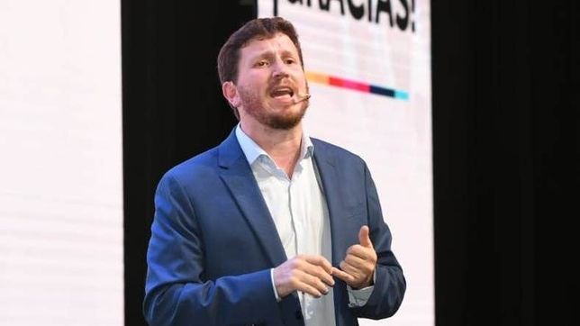 para angelini, estatizar la hidrovia seria una preocupante forma de innovar