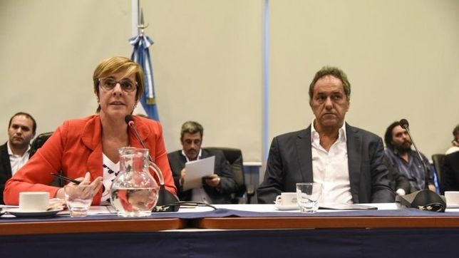 tras su lanzamiento, scioli sale a la cancha con la ley anti barras