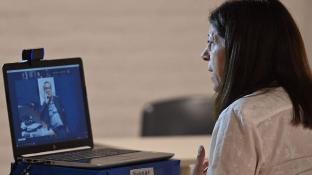 clara garcia: no entendemos por que el gobierno le suelta la mano al campo