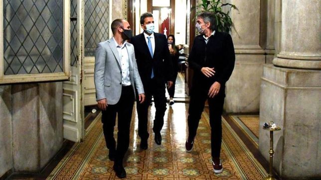 un operativo de pinzas para aislar a maximo kirchner