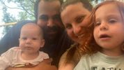 hamas dice que el bebe argentino kfir, su hermano y su madre fallecieron en cautiverio
