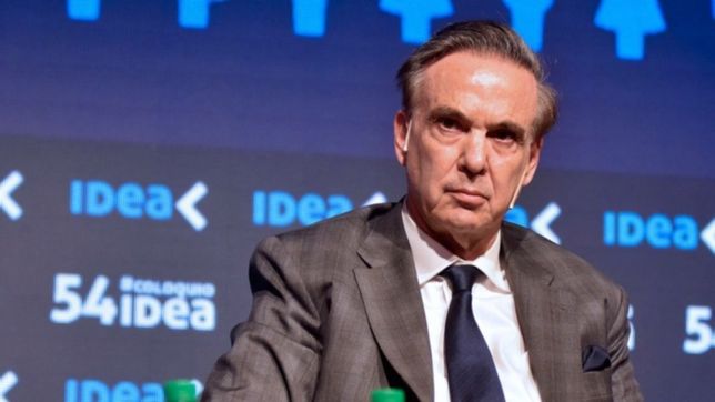 pichetto: ?macri hace kirchnerismo blanco y ha duplicado el gasto social? pichetto: ?macri hace kirchnerismo blanco y ha duplicado el gasto social?