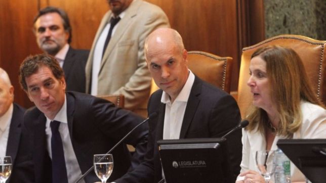 docentes: entre esloganes pro, larreta proclamo su inalterable vocacion de dialogo