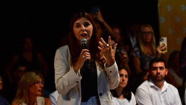 Se dilata la llegada de Germana Figueroa Casas al gabinete de Santa Fe.