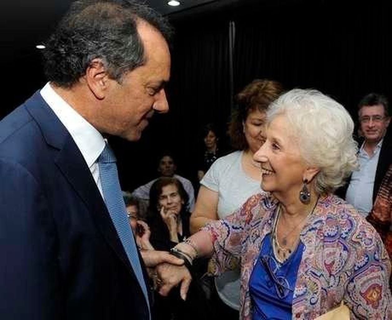 Estela de Carlotto Daniel Scioli CFK