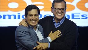 El candidato de Correa obtuvo una amplia ventaja, pero no evitó el ballotage