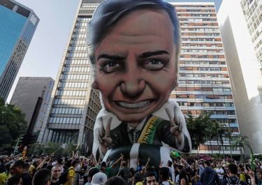 El fenómeno Bolsonaro: Bolsa Familia sí, cambio de género no
