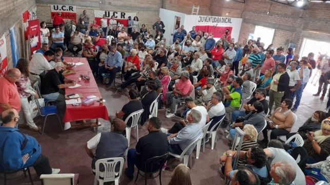 rio negro: la ucr le abre el juego a weretilneck y tensiona jxc