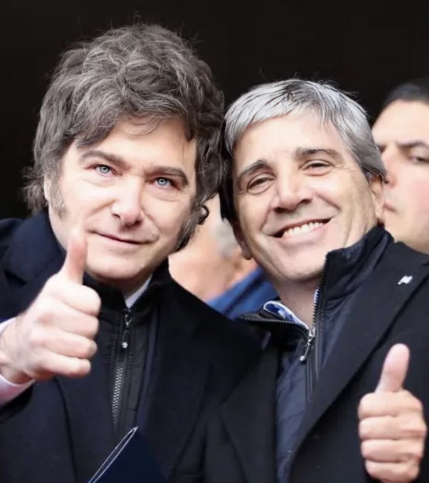 Javier Milei y Toto Caputo.
