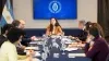María Florencia Zicavo, la encargada de investigar a Javier Milei por el escándalo cripto, en una reunión del Ministerio de Justicia.