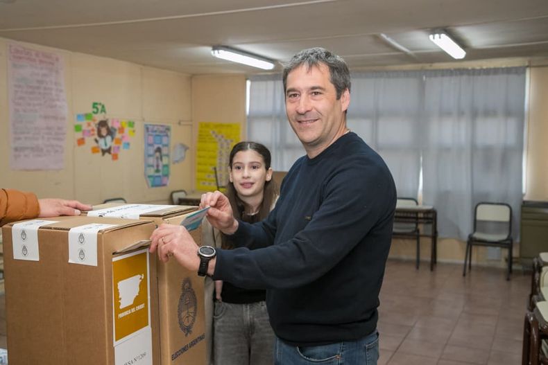 Juan Pablo Luque votó en Comodoro Rivadavia.  Juan Pablo Luque votó en Comodoro Rivadavia.